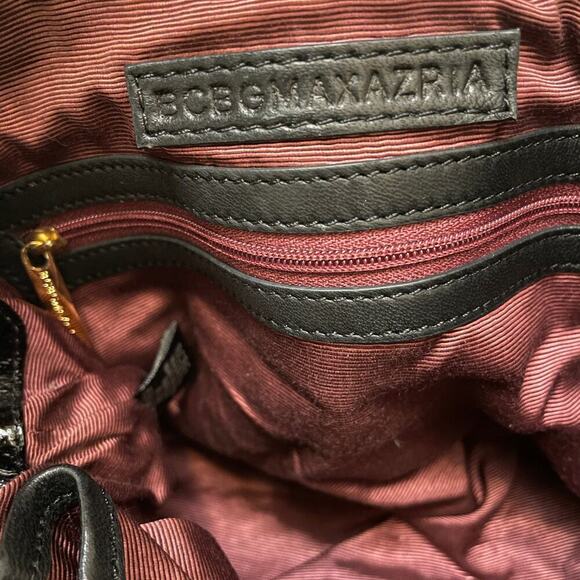 BCBGMAZARIA Quilted Shoulder Bag | Black Leather Patent Trim, Gold Chain Y2K - Picture 7 of 11